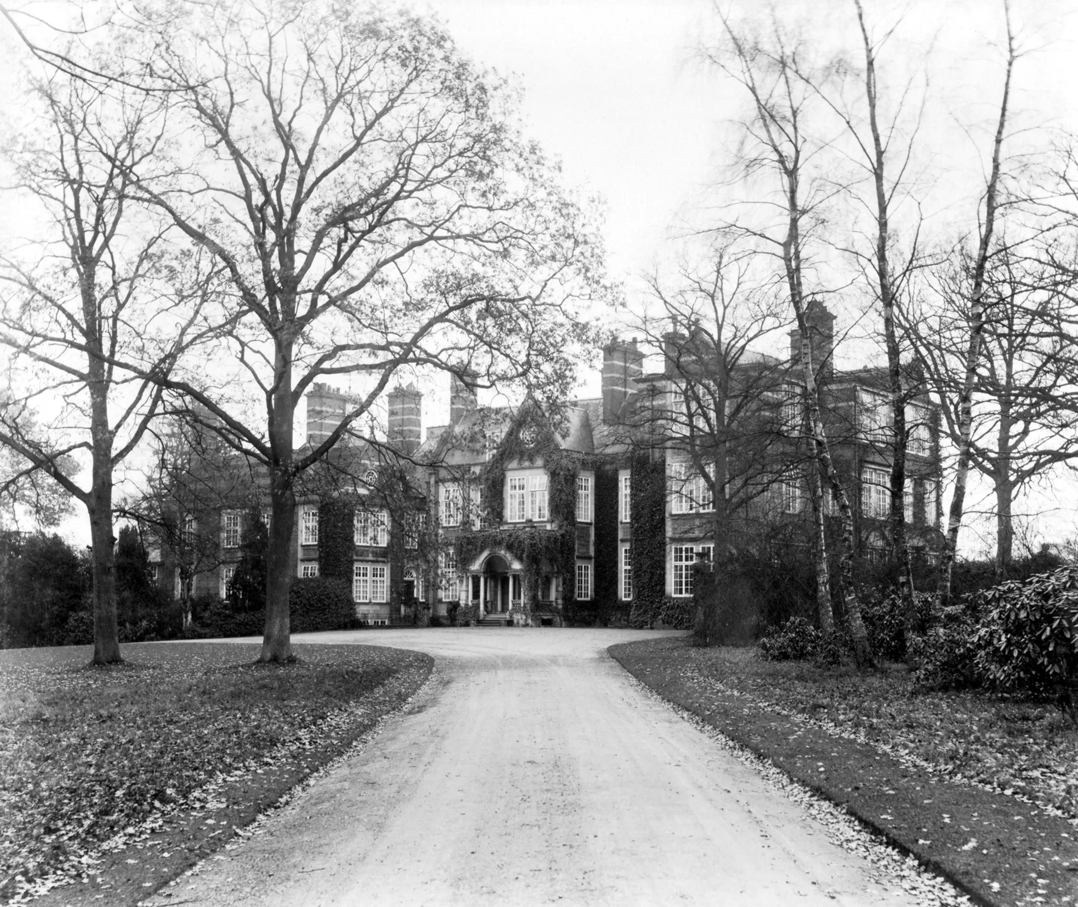 Black and white photo of Sherfield exterior
