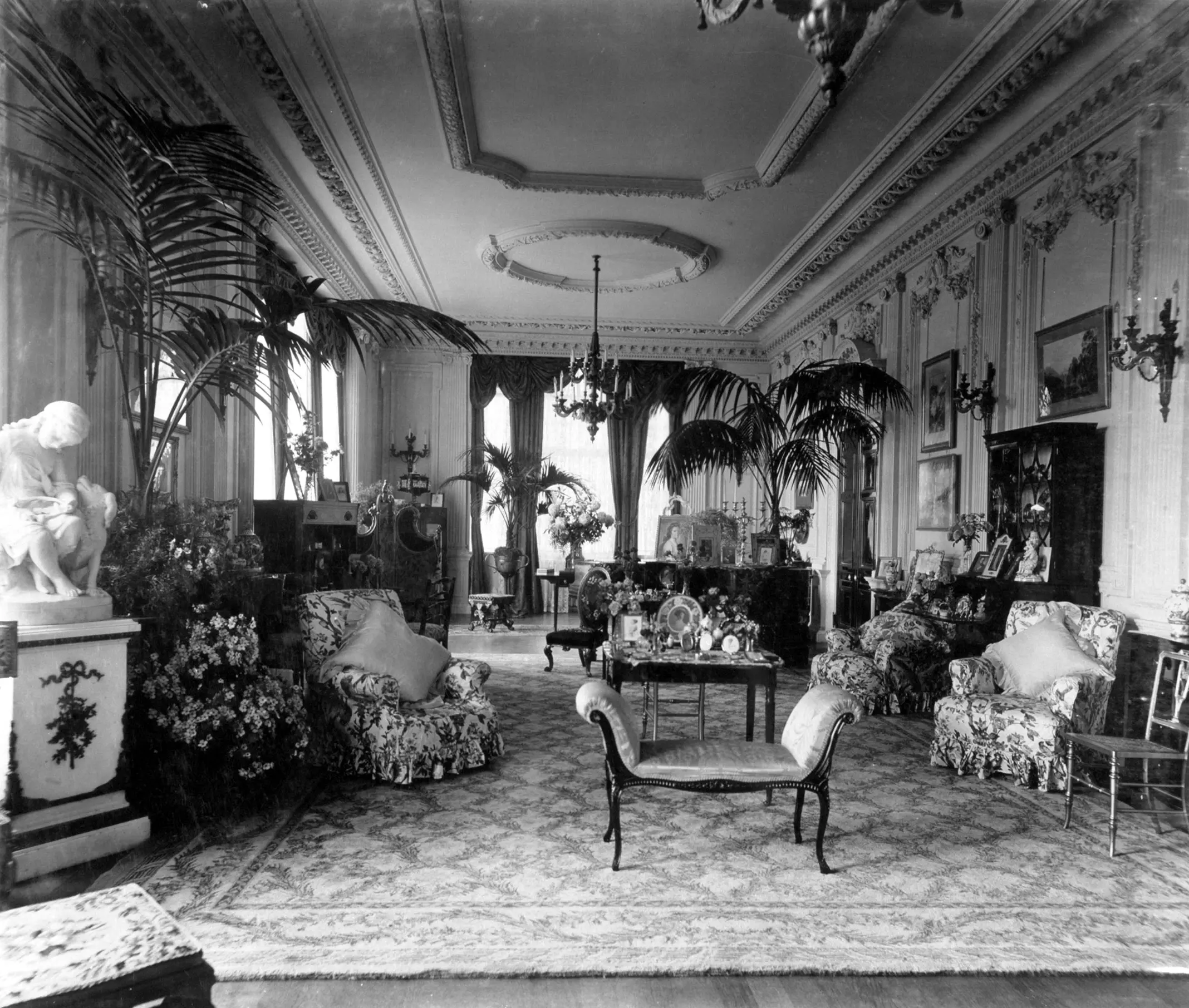Black and white photo of Sherfield interior